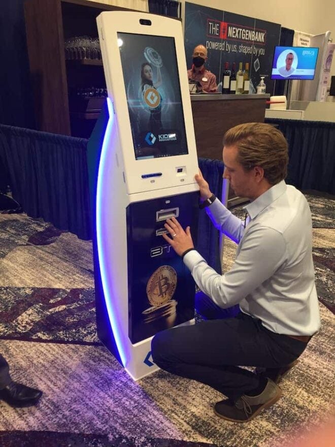 Bitcoin Kiosks at ATMIA