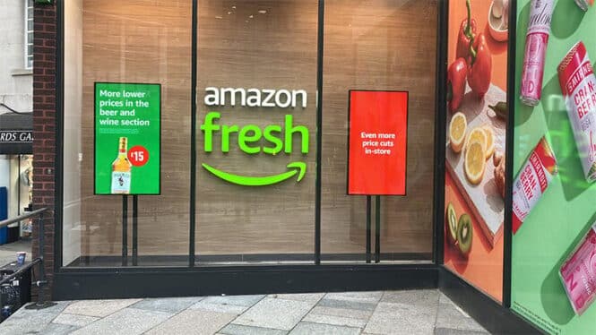 amazon giada digital signage companies
